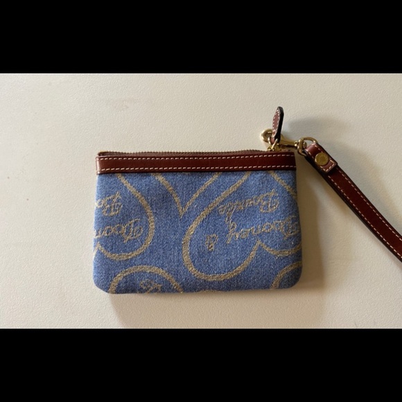 Dooney And Bourke Denim Hearts Wristlet - Picture 2 of 8